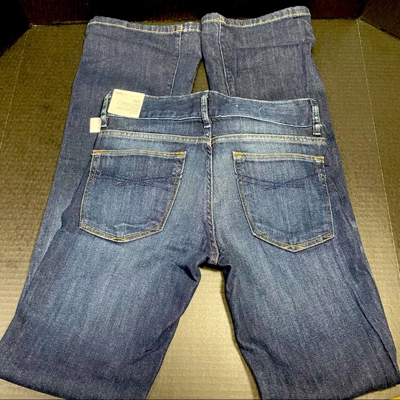 BNWT Gap 1969 26/2L “Perfect Boot”Jeans Original Retail Owner - Picture 2 of 11